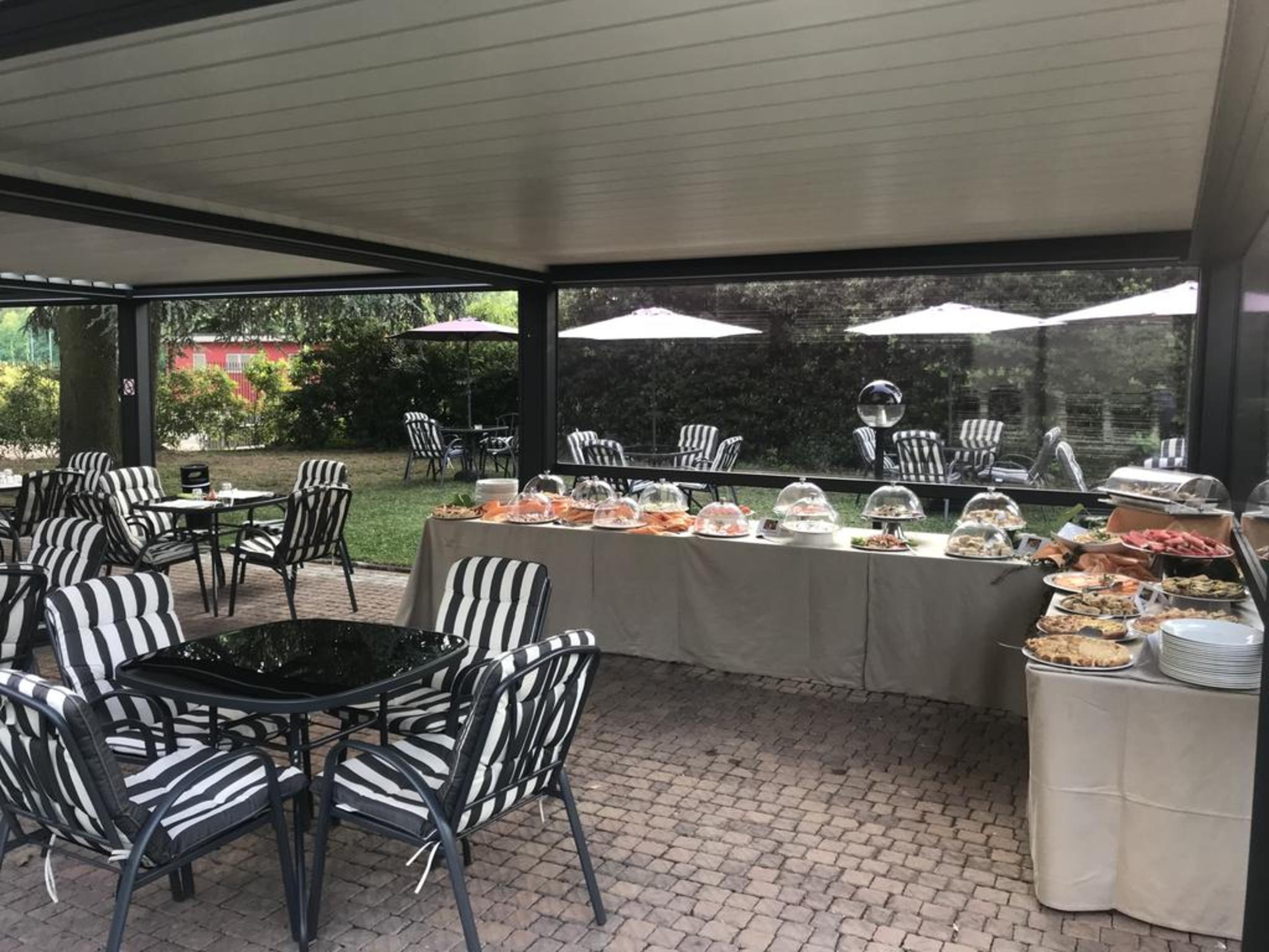 Bis Hotel Varese Eksteriør bilde
