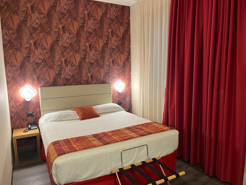 Bis Hotel Varese Eksteriør bilde