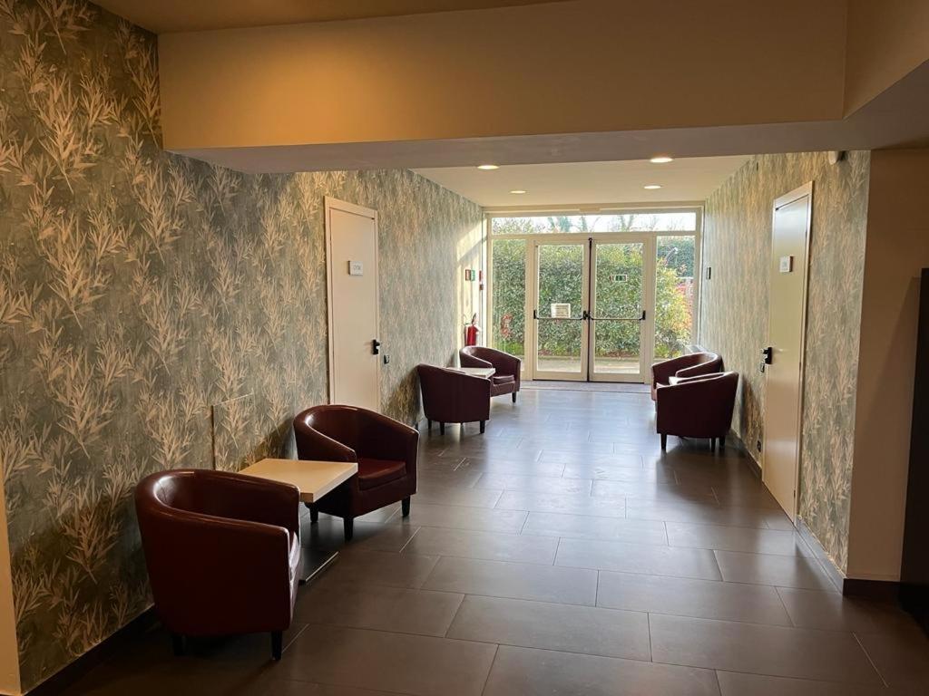 Bis Hotel Varese Eksteriør bilde