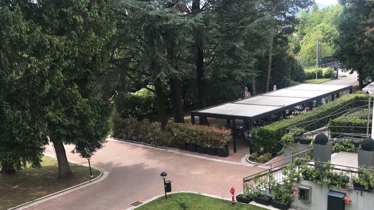 Bis Hotel Varese Eksteriør bilde